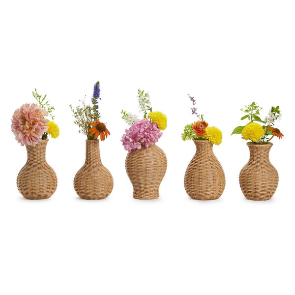 BOWED BEAUTIES BASKET WEAVE WHITE VASE